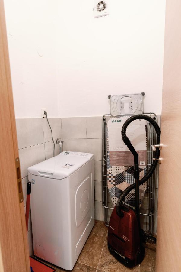 El.Venizelos Quiet Lux Apt. Salonicco Esterno foto